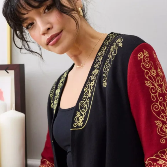 Elegant Black and Red Embroidered Cardigan Arwen Lord Of The Rings Her Universe - Picture 5 of 6